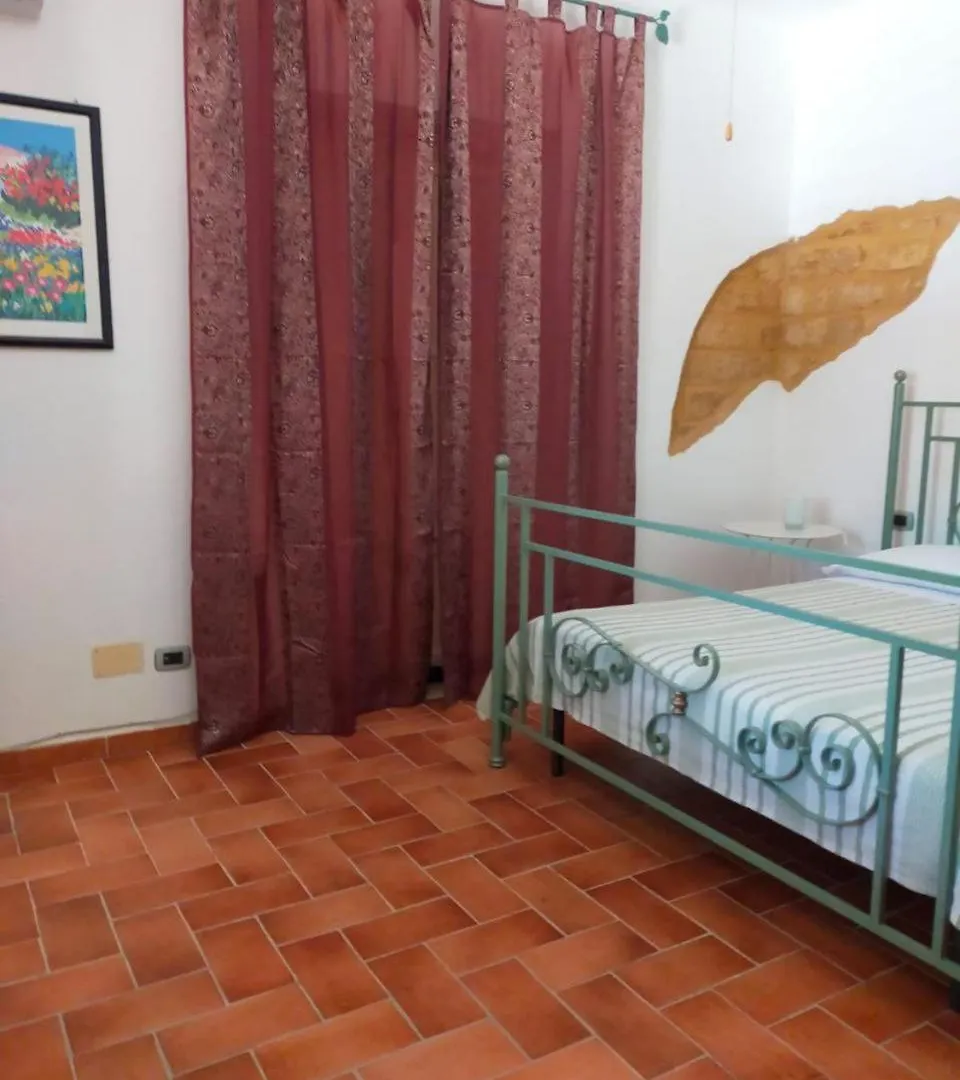 פורטו אמפדוקלה Guarda Che Luna Apartment 0*, פורטו אמפדוקלה